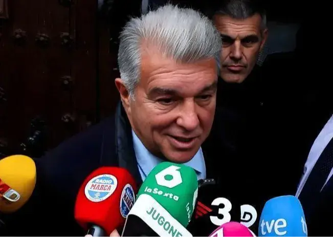 اتهام بزرگ به لاپورتا: دریافت رشوه و پولشویی!