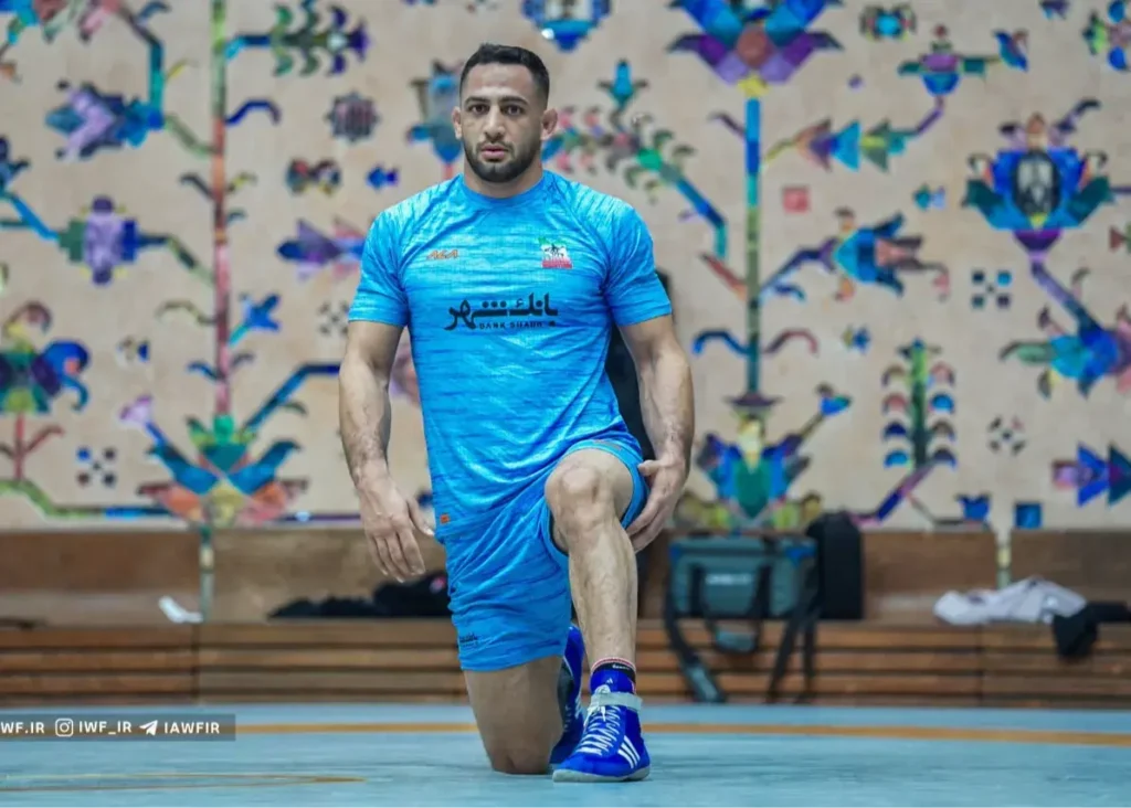 از مصدومیت گلیج ناراحت شدم/ آذرپیرا: سربازم، هر جا بگویند کشتی می گیرم