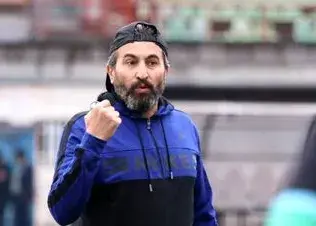 استقلال هیچوقت از بحران بیرون نمی‌آید/ لطیفی: اخلاق ساپینتو این است که گردن نمی‌گیرد