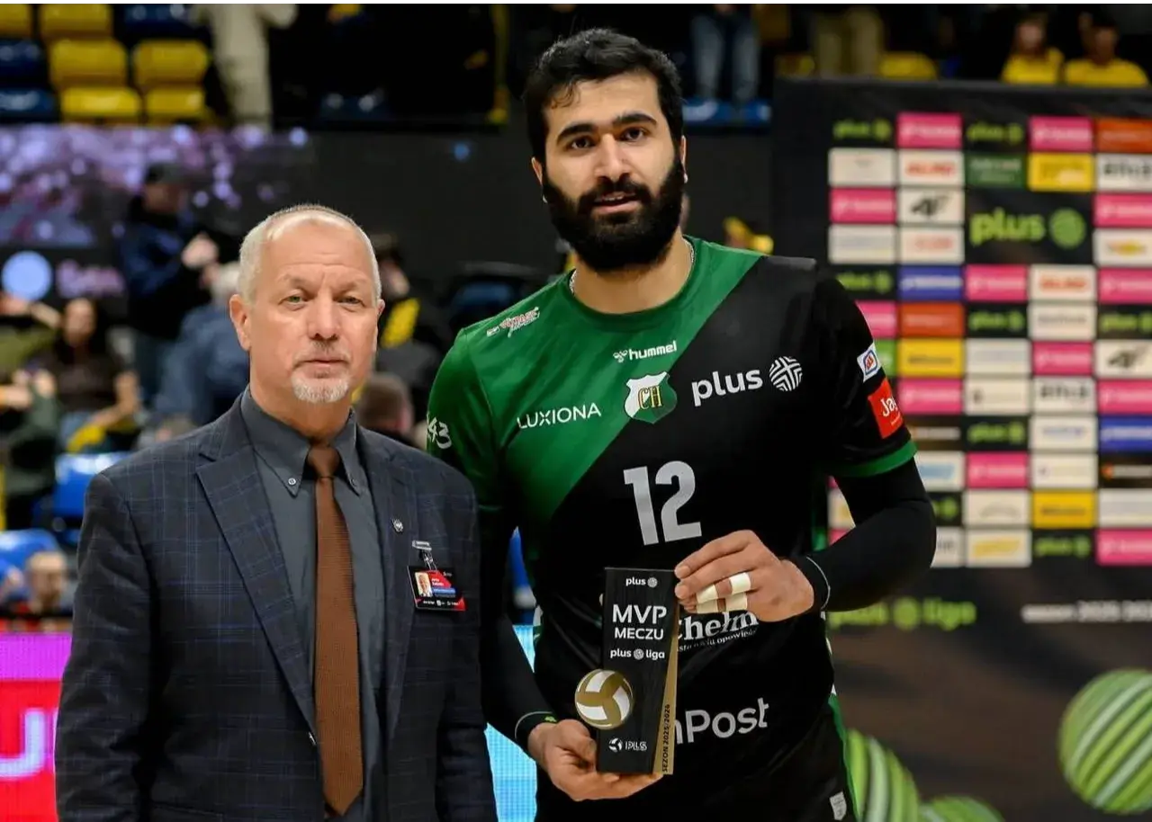 اسفندیار و دریافت فوری جایزه درخشش در پلاس لیگا