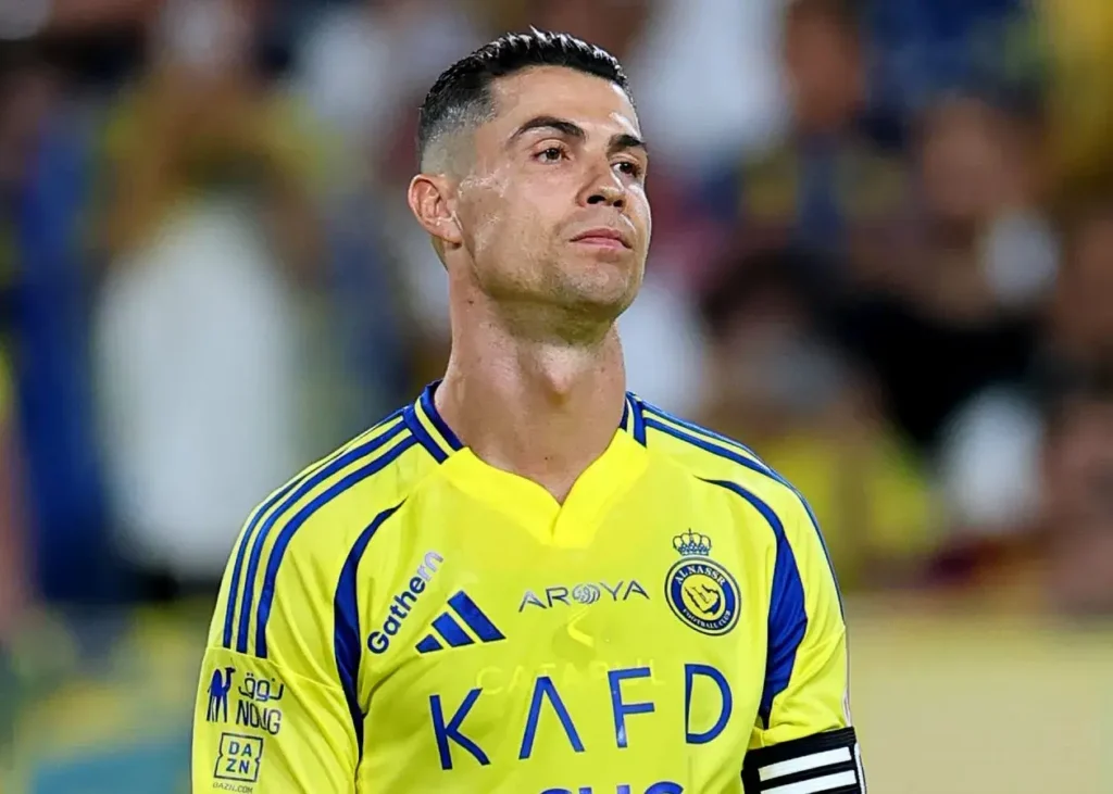 افشاگری آبولا درباره علت غیبت کریستیانو/ رونالدو قهر کرد چون دستمزدش را نداده بودند!