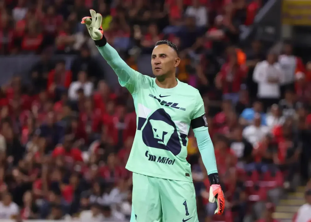 انتخاب جالب ناواس:/ بهترین بازیکنی که دیدم نیمار بود، نه مسی و رونالدو!