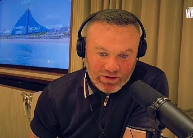 او را به آن سر کشور می‌فرستادم/ حمله رونی به هواداری که موهایش را کوتاه نمی‌کند