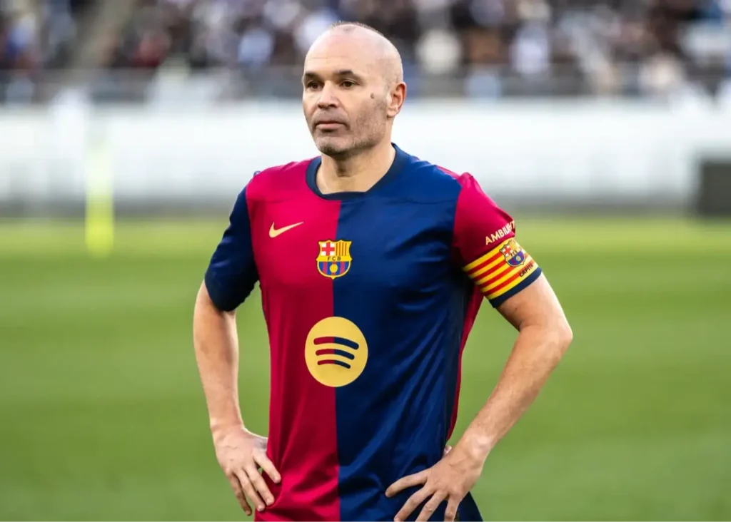 اینیستا: بازی بارسا را با قلب شکسته می‌بینم