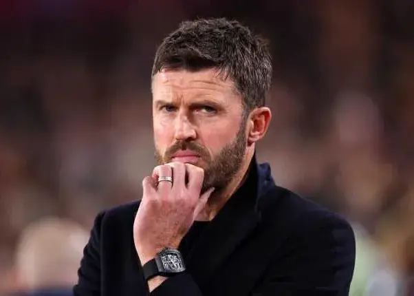 با وجود نتایج درخشان: کریک در یونایتد نمی‌ماند