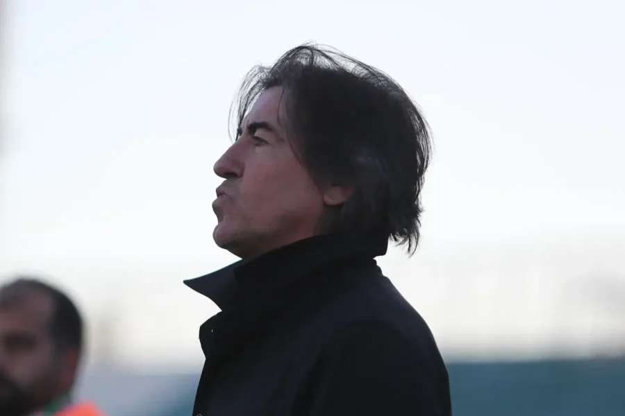 تکذیب اولتیماتوم مدیران استقلال به ساپینتو