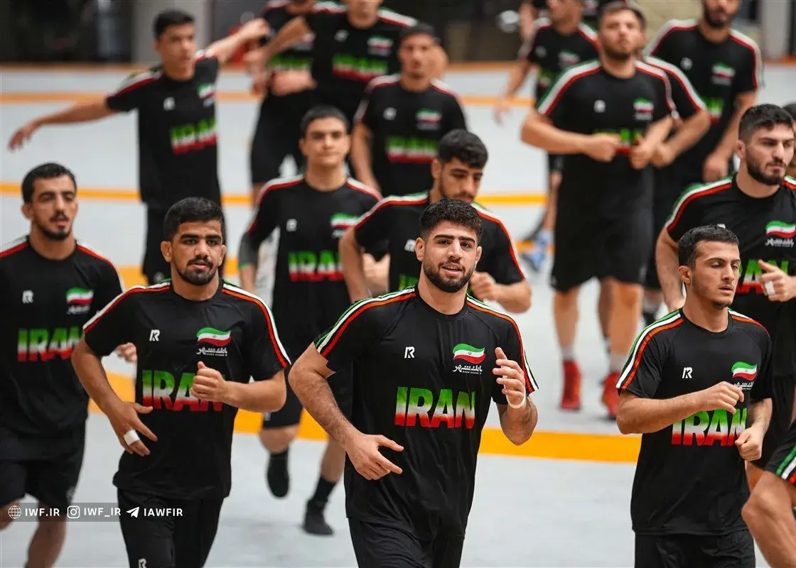 تیم ملی کشتی مشکی پوش شد(عکس)