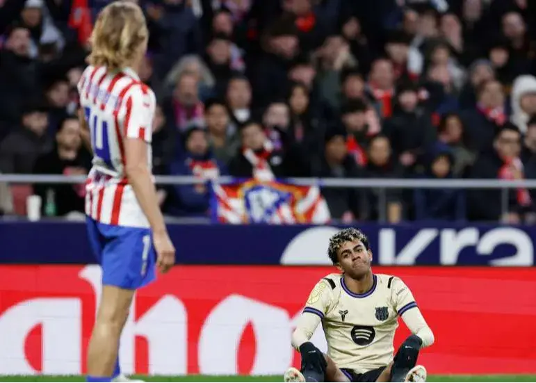 حمایت سرمربی سابق رئال از بارسا: افتضاح داوری!