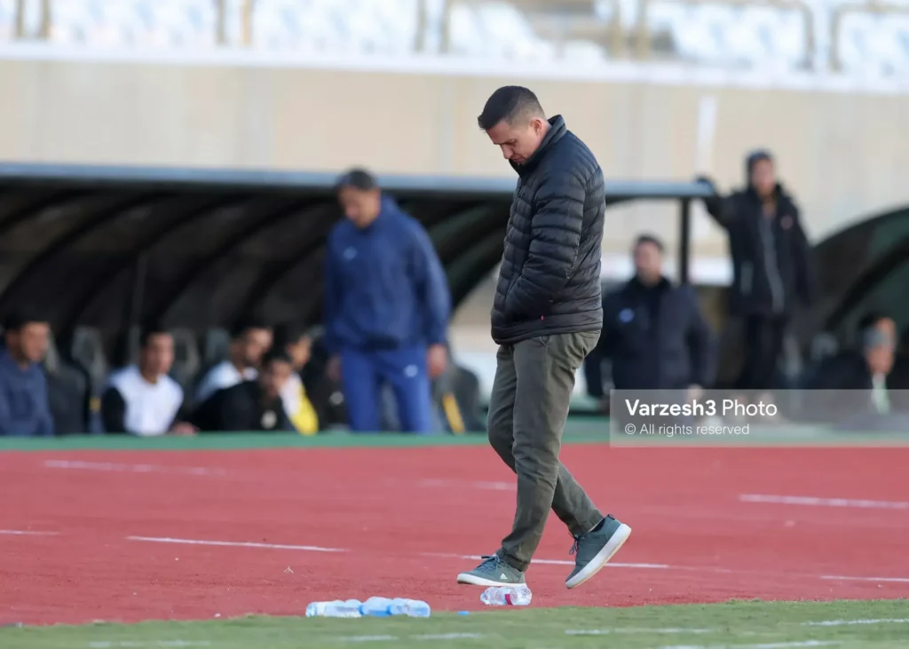 در پیروزی همه هستند، در سختی کنار ما نبودید؛/ اعلام آمادگی اوسمار برای توافق جدایی از پرسپولیس!