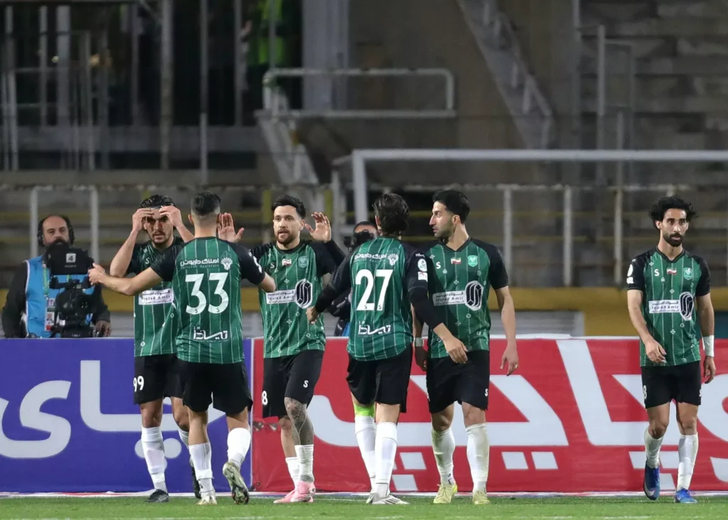 دو روز مرخصی تشویقی برای شکست پرسپولیس