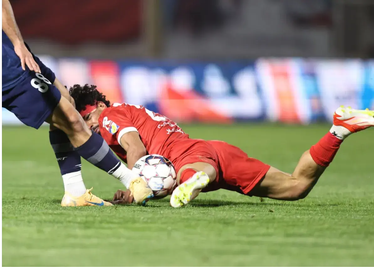 دو سر شکسته در بازی حساس هفته / عیدی و معامله‌گری به خون کشیده شدند! (عکس)