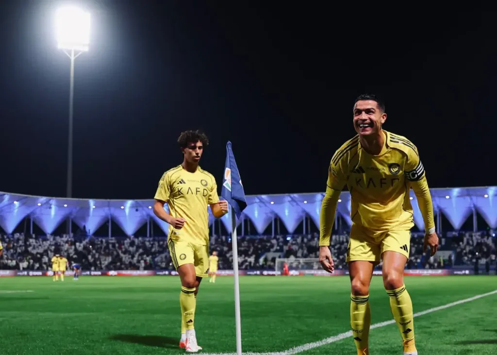 رونالدو گل زد، النصر در یک قدمی الهلال ماند