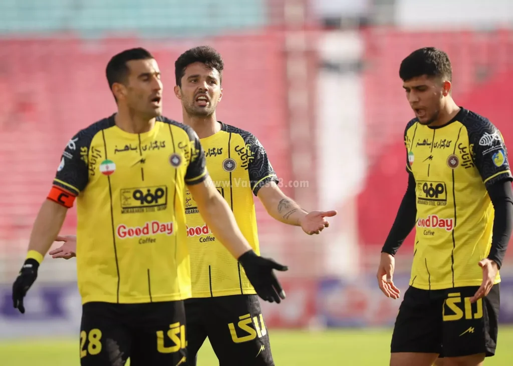 رویاپردازی سه‌گانه ممنوع:/ سپاهان در وضعیت مشابه پرسپولیس!