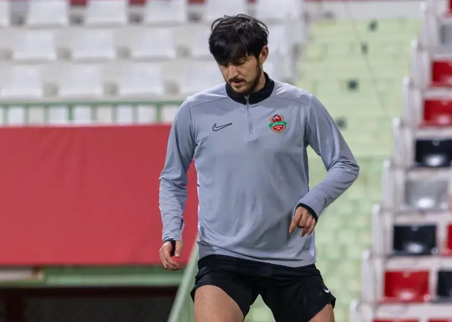 سردار صحیح و سالم اما سرماخورده!