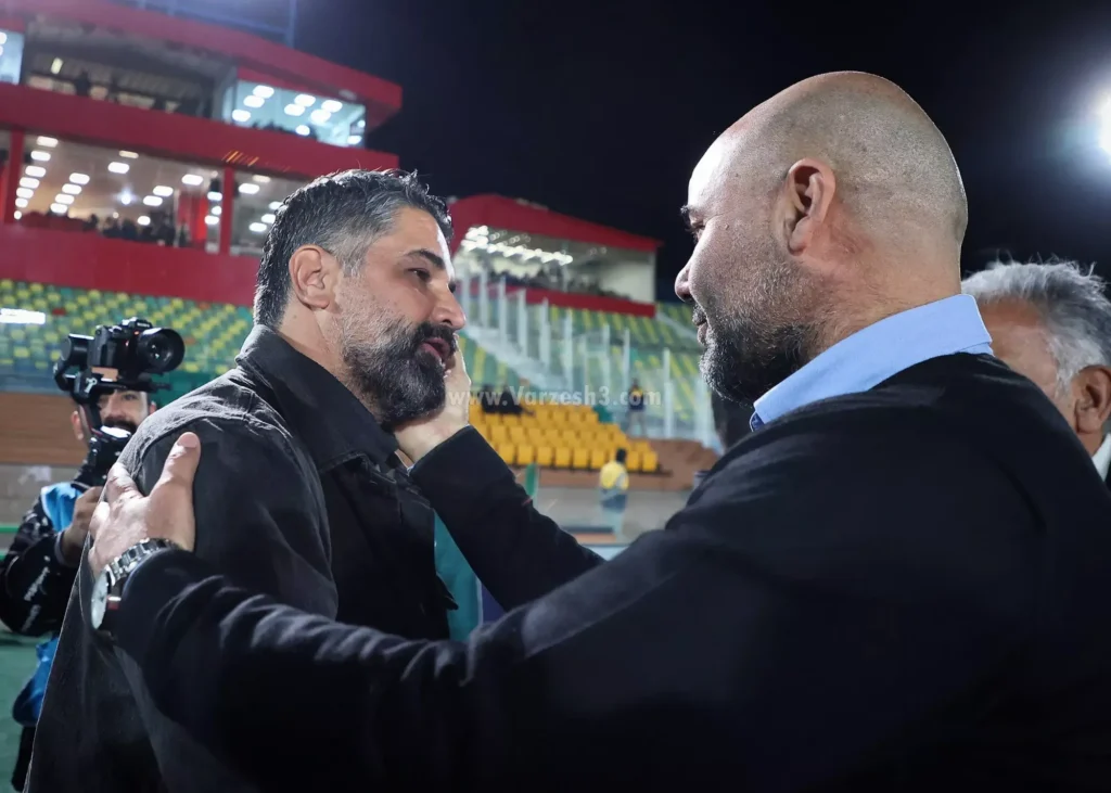 سرمربی استقلال لُپ پیروز را کشید/ شوخی‌های منحصربفرد سهراب به سبک عابدزاده!