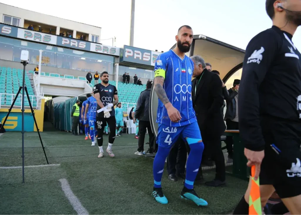 شرایط غیرقابل باور آبی‌ها برای میزبانی در هفته بیستم/ تنها ورزشگاه تهران را به استقلال نمی دهند!