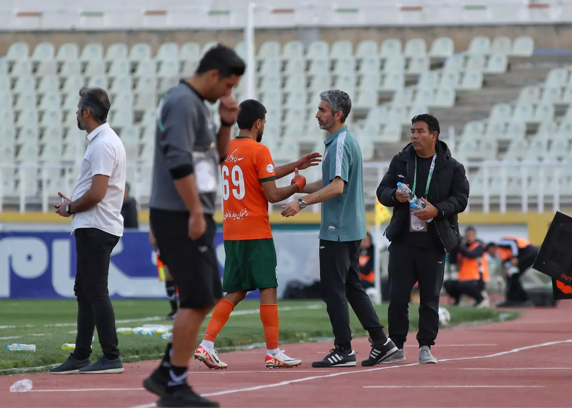 فاصله ۶ امتیازی تا منطقه امن لیگ:/ جباری از خطیبی عبور کرد