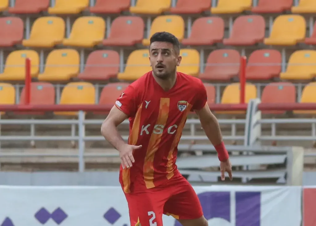 فرار رزاق از مصدومیت شدید (عکس)