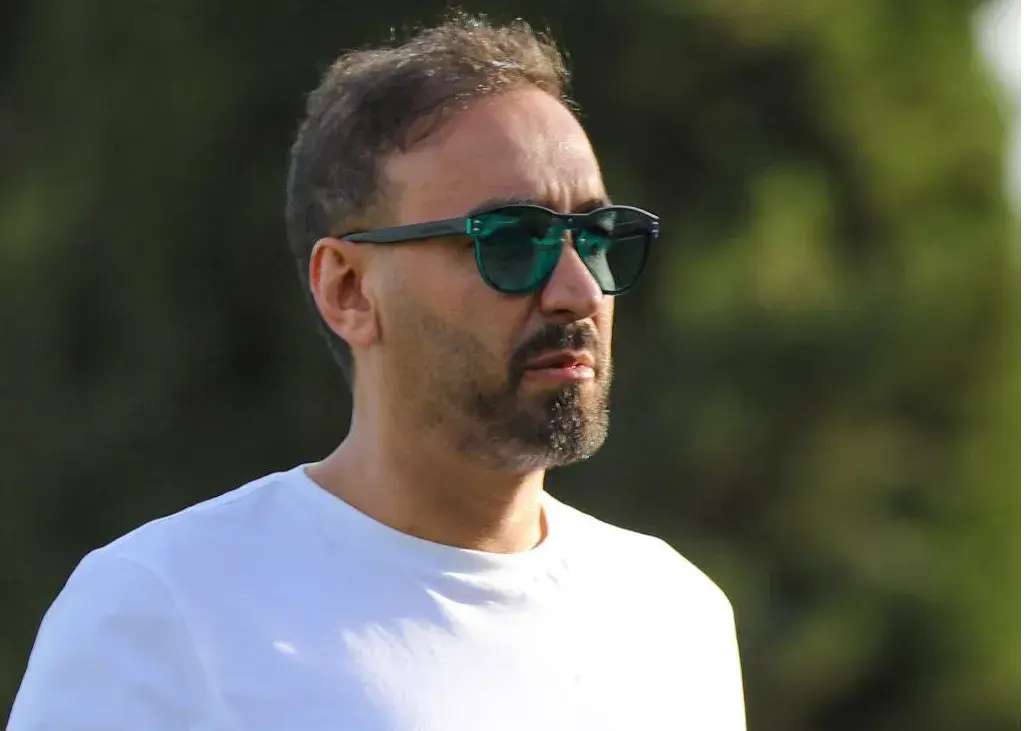 قاطعانه از سرمربی تیم‌مان حمایت می‌کنیم؛/ پاسخ مالک خیبر به شایعه استقلال و هواداری پرسپولیس!