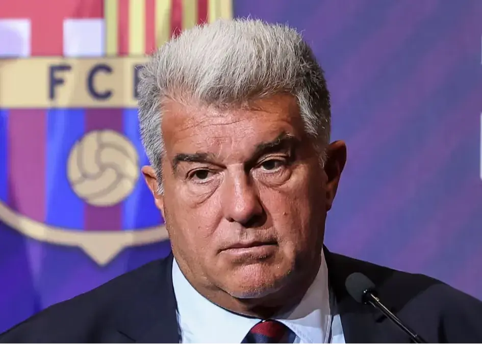 لاپورتا: با حس غرور از نجات بارسا استعفا دادم!