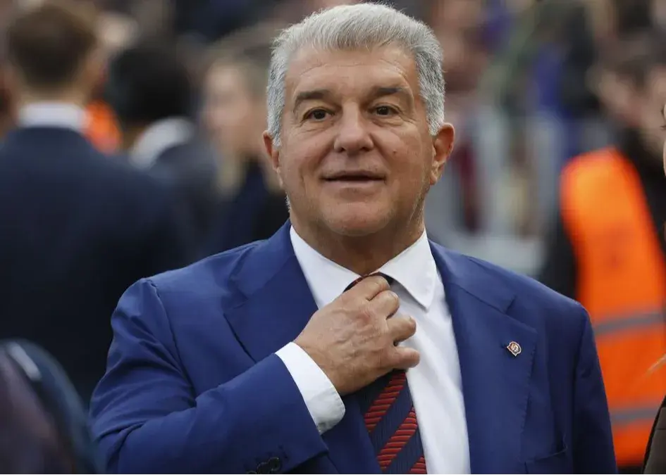 لاپورتا برای هواداران بارسا ماکارونی پخت! (عکس)