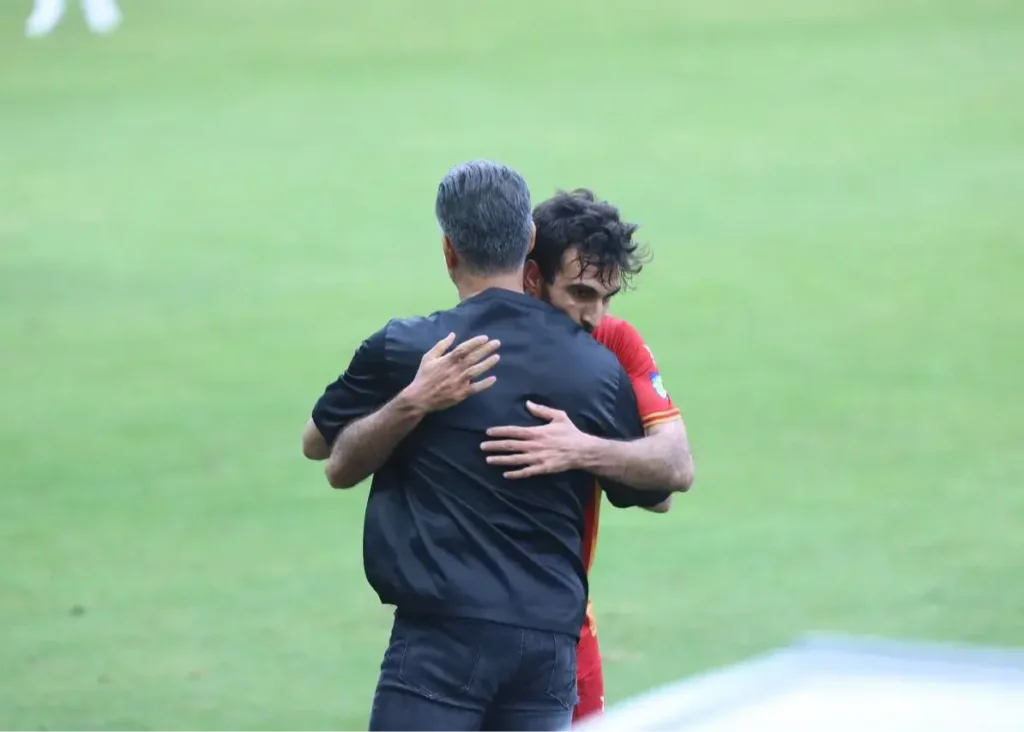 مازاد نه، خریدهایمان ملی‌پوش می‌شوند:/ مطهری: بازیکنانم مثل گلادیاتور می‌جنگند