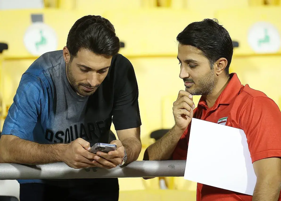 مشکل گلزنی را حل نکنیم به مشکل می‌خوریم:/ خانبان: ناخودآگاه عقب نشستیم، تاکتیکی نبود