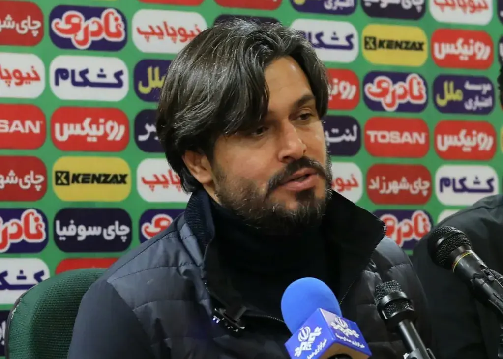 مقابل تیمی با دوجین ستاره خوب نتیجه گرفتیم:/ دقیقی: صحبت درباره جادوگری خزعبل و بی‌سوادی است!