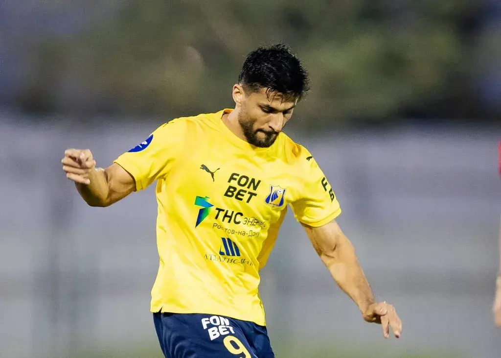 ملی‌پوش ایران مقابل حریف چینی بازی کرد