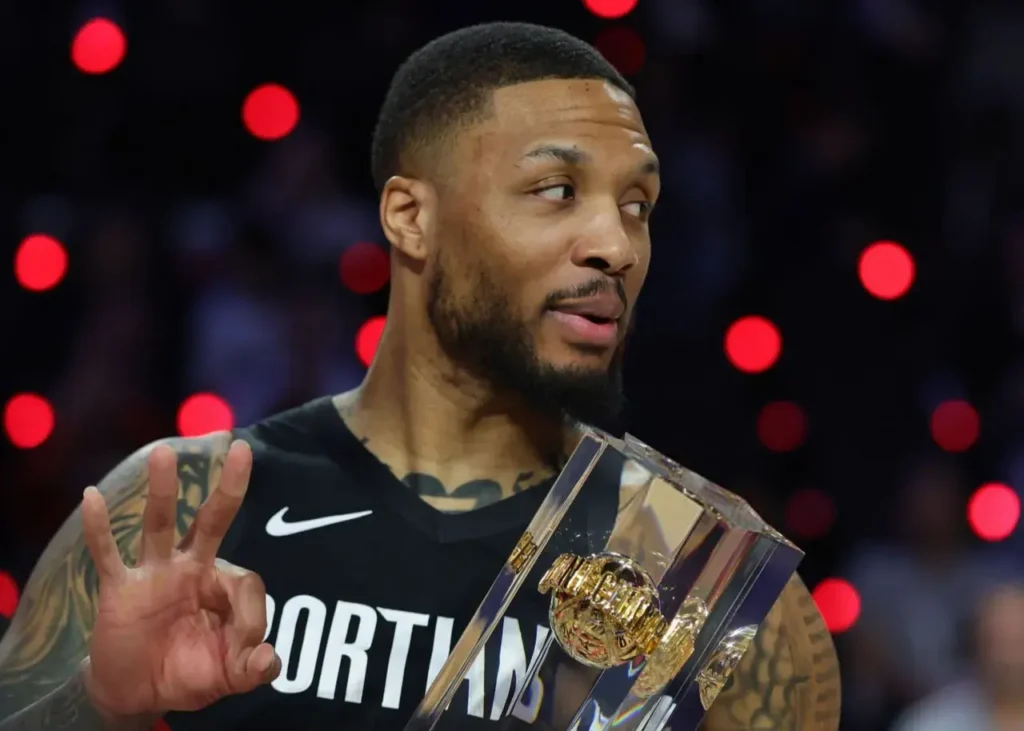 میچل و بوکر قربانی ‌های جدید دیم تایم:/ لیلارد با تاندون پاره قهرمان 3 امتیازی آل‌استار 2026