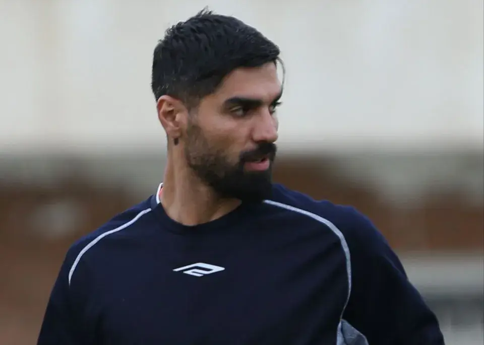 نصف ترکیب تارتار آشنا به تبریز:/ گل‌گهر با تراکتوری‌های سابق در یادگار!