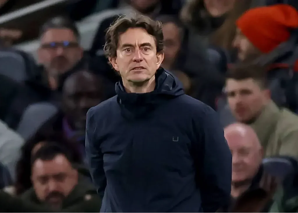 نقطه فروپاشی: آینده سرمربی تاتنهام به یک مو بند است!