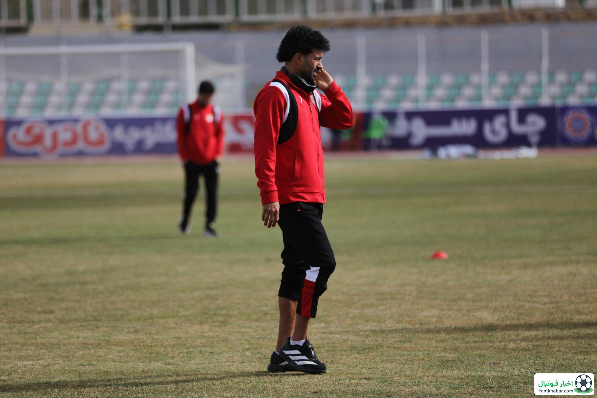 نوبت گلزنی پس از ساخت گل و دو پاس گل؛/ رامین رضائیان با لباس قرمز می‌درخشد، حالا گل!