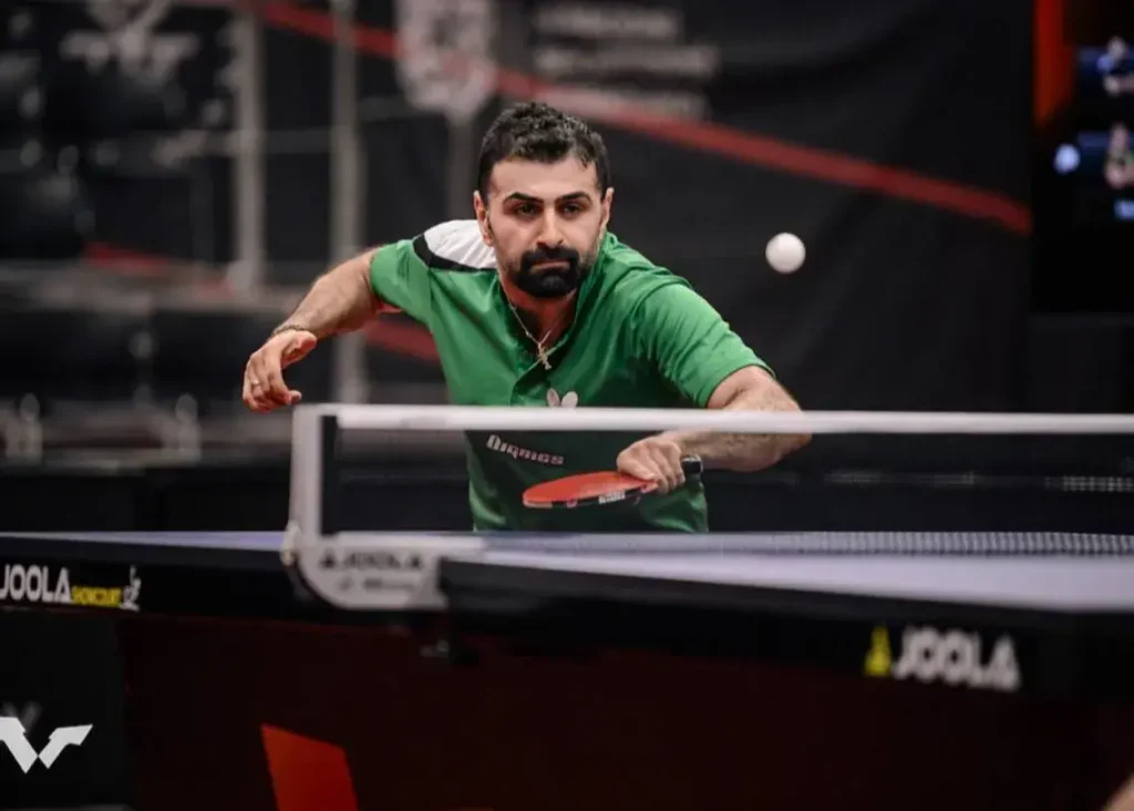 نوشاد سقوط کرد، بنیامین روی دور صعود