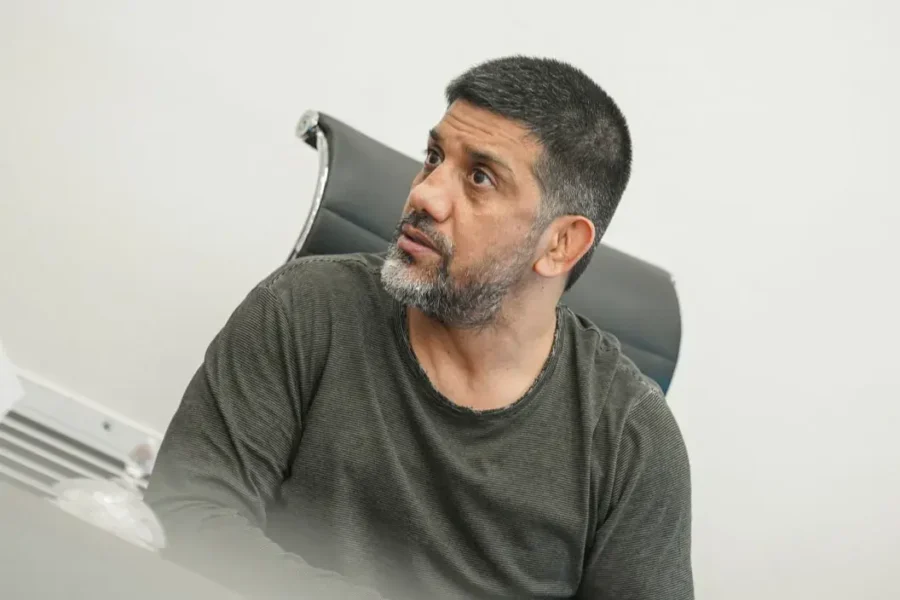 واکنش تند دبیر به صفحه جعلی ایکس