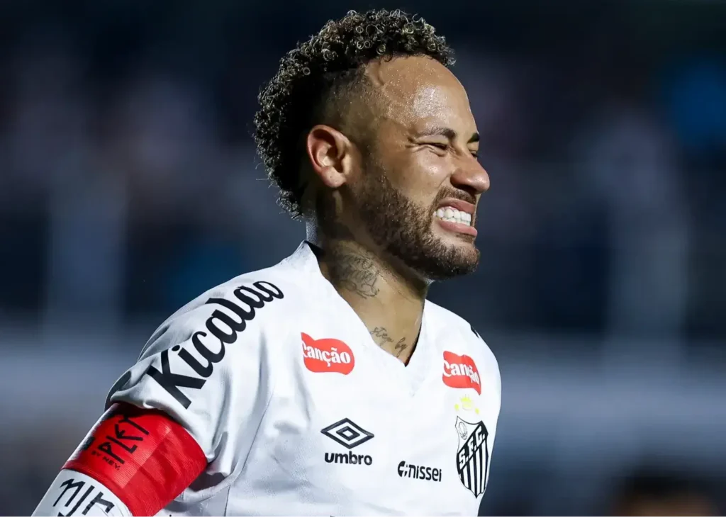 هواداران علیه ستاره برزیل/ نسخه نیمار پیچیده شد: کار او تمام است!