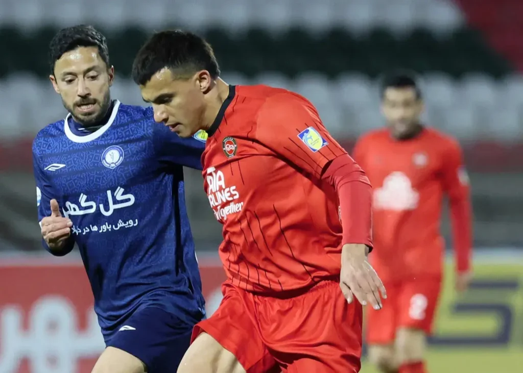 پنجمین پاس گل فصل مقابل گل‌گهر:/ حسین‌زاده و شانس دبل تاریخی لیگ‌برتر!