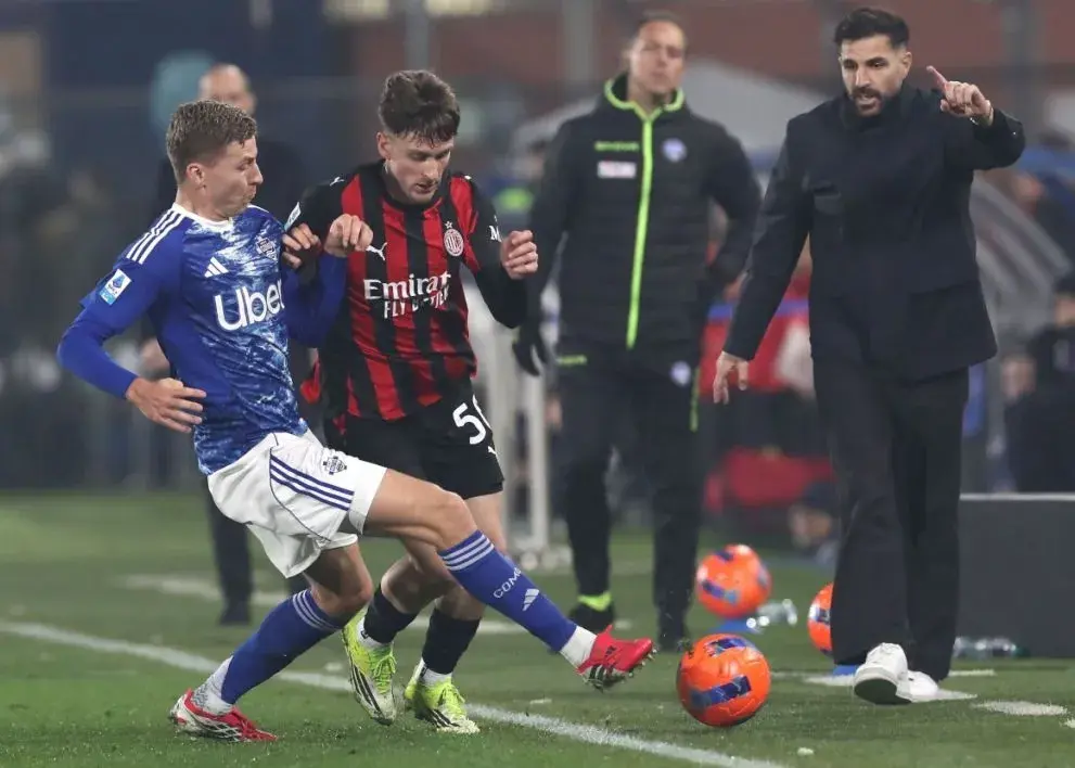 چرا بازی میلان-کومو به تعویق افتاد؟