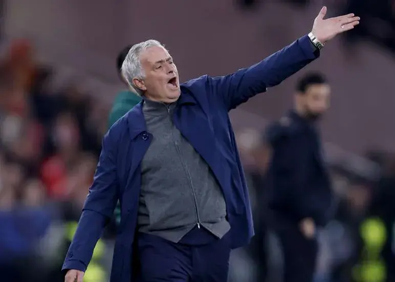 ژوزه تحمل شنیدن این اسم را ندارد/ دستور مورینیو: آوردن اسم رئال مادرید ممنوع!