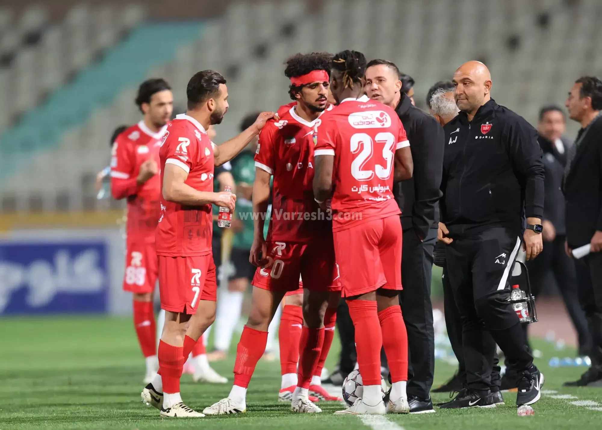 کاروان پرسپولیس زمینی برگشت