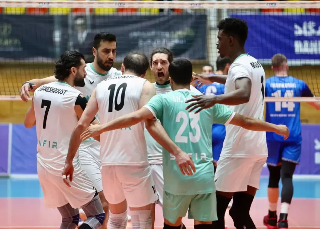 کامبک پیکان علیه صدرنشینی یزدی‌ها؛/ شهداب هدیه بزرگ عطایی را پس فرستاد