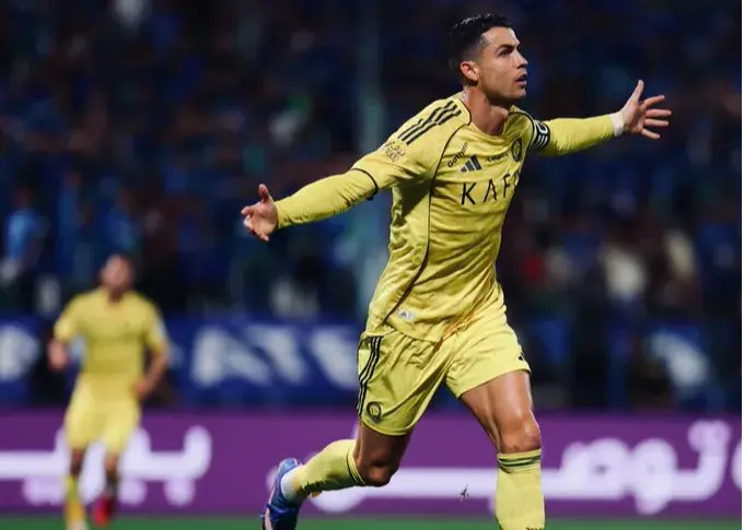 کریستیانو بعد از اعتصاب با توپ پر برگشت/ بازگشت آتشین رونالدو: 38 گل تا فرمانروایی بر فوتبال