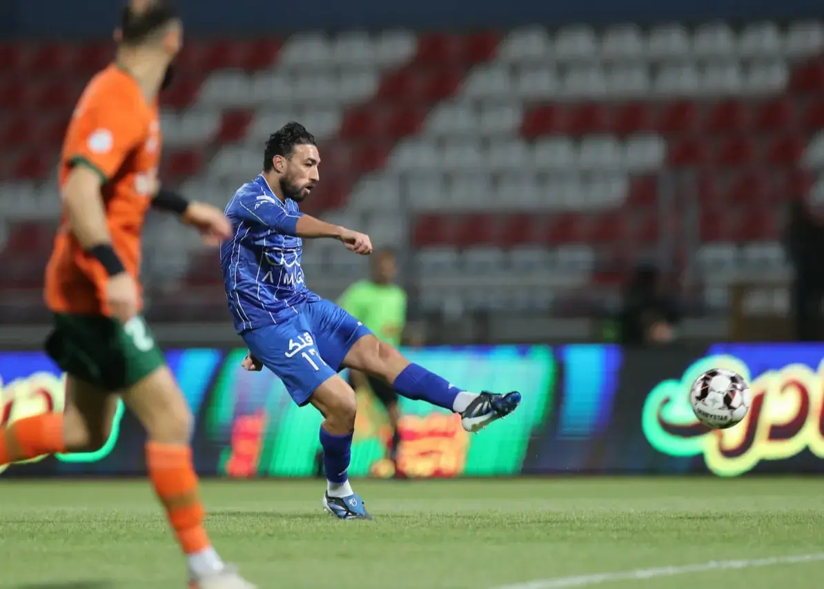 یورش به صدر با شلیک تماشایی/ گزارش زنده: مس 0 – استقلال 1