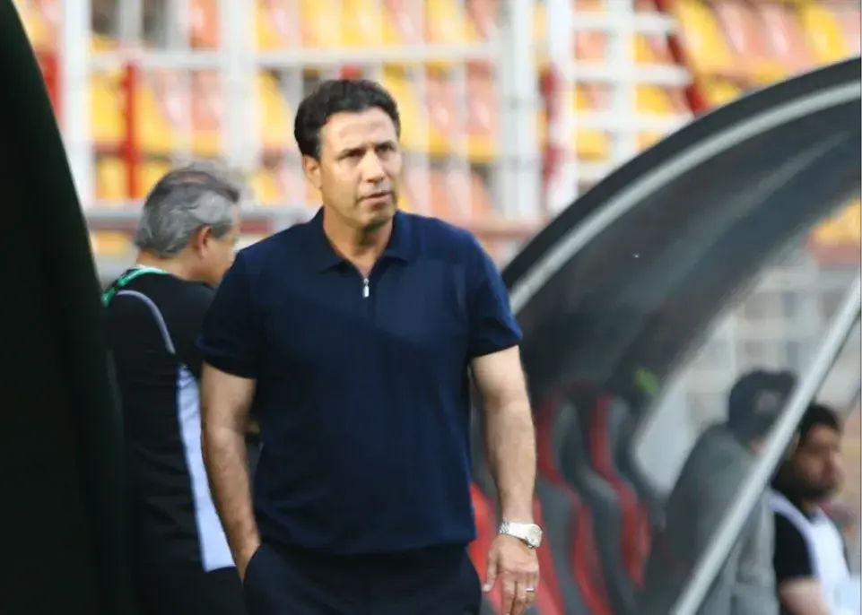 ‏از این باخت برای آینده درس می‌گیریم:/ تارتار: این بازی بزرگ داور بهتری می‌خواست