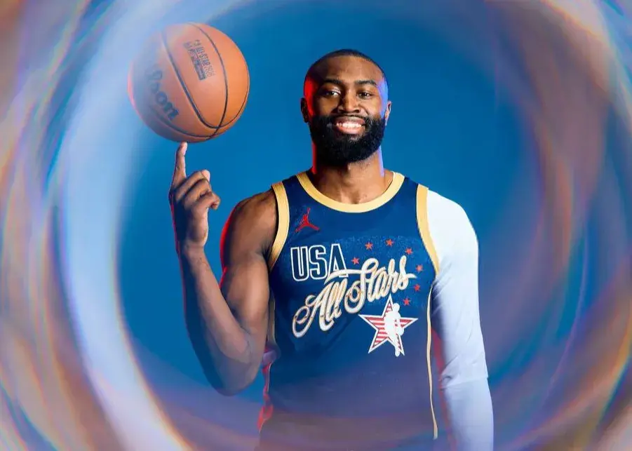 ‏برنامه جیلن براون برای دوران بازنشستگی:/ ستاره‌ی NBA در قفس مرگبار UFC!