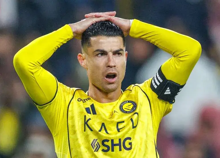 ‏شان لیگ کشور ما بالاتر از تو است/ حمله عجیب به رونالدو: جلوی تو زانو نخواهیم زد