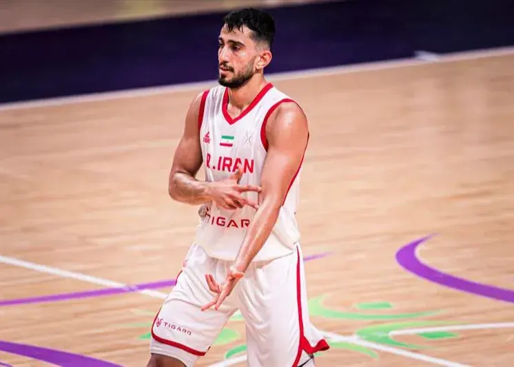 فصل برای سینا واحدی تمام شد:/ ستاره لژیونر بسکتبال زیر تیغ جراحی رفت!