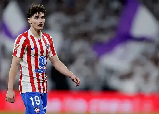 سرخیو آگوئرو:/ ستاره پرطرفدار آرژانتینی باید به بارسا برود