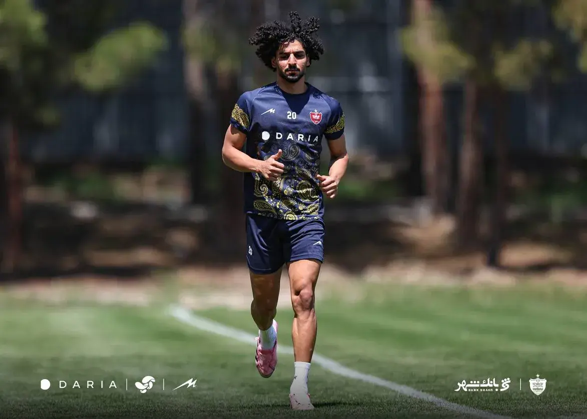 تمرین انفرادی جانشین میلاد در پرسپولیس