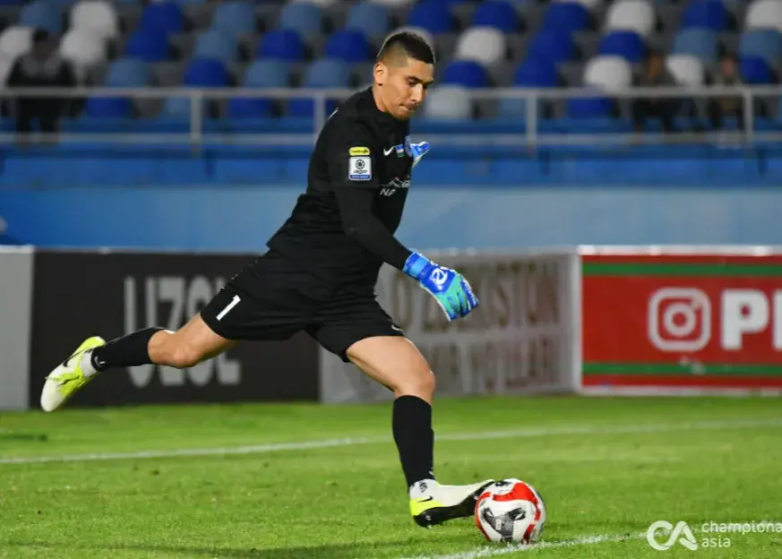 یوسوپوف با ۷ سیو بهترین گلر هفته؛/ عملکرد درخشان دروازه‌بان سابق فولاد در لیگ ازبکستان